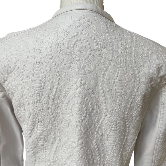 Cupcake and Cashmere White Faux Leather Moto Jacket Size: S - Picture 9 of 11